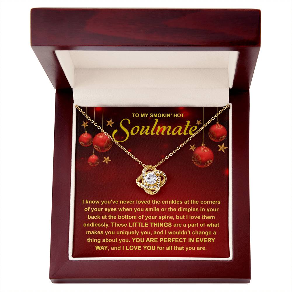 Soulmate-Little Things Love knot necklace