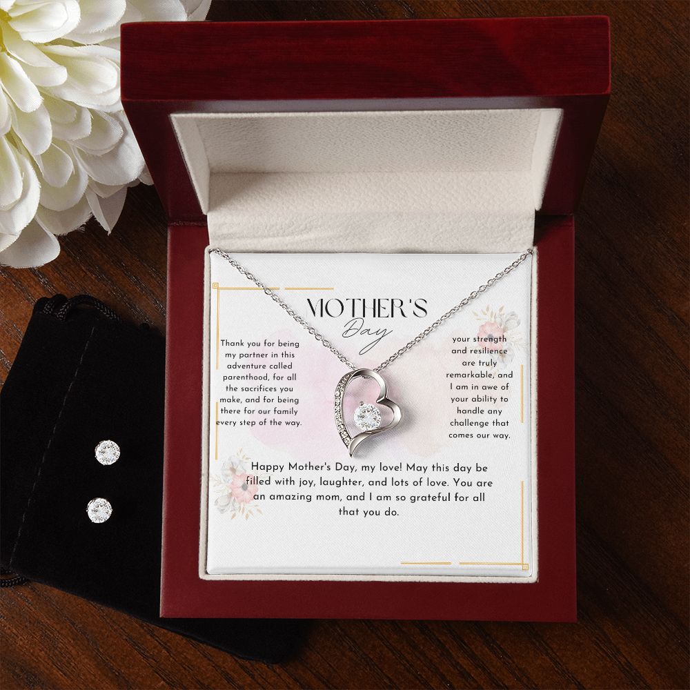 Pink Aesthetic Mother's Day (Card (Landscape)) (1000 × 1000 px) forever love necklace with earrings bundle