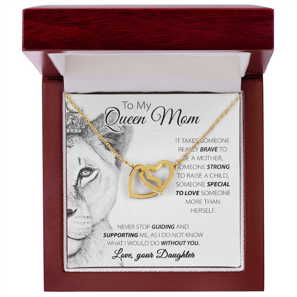 To My Queen Mom interlocking hear necklace