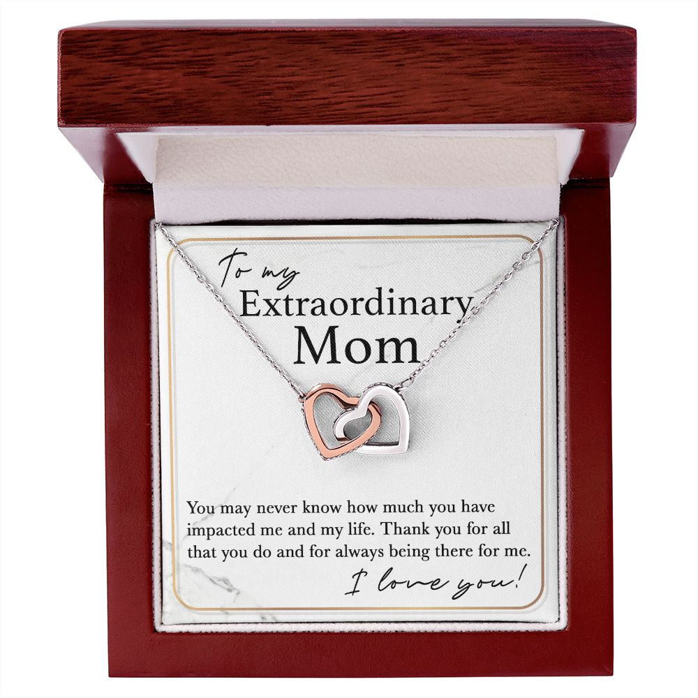 To My Extraordinary Mom interlocking hear necklace