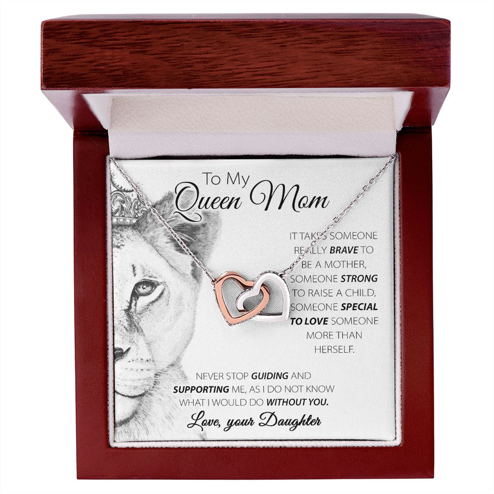 To My Queen Mom interlocking hear necklace
