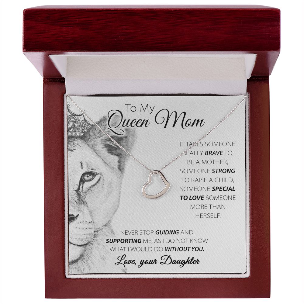 To My Queen Mom Delicate Heart necklace