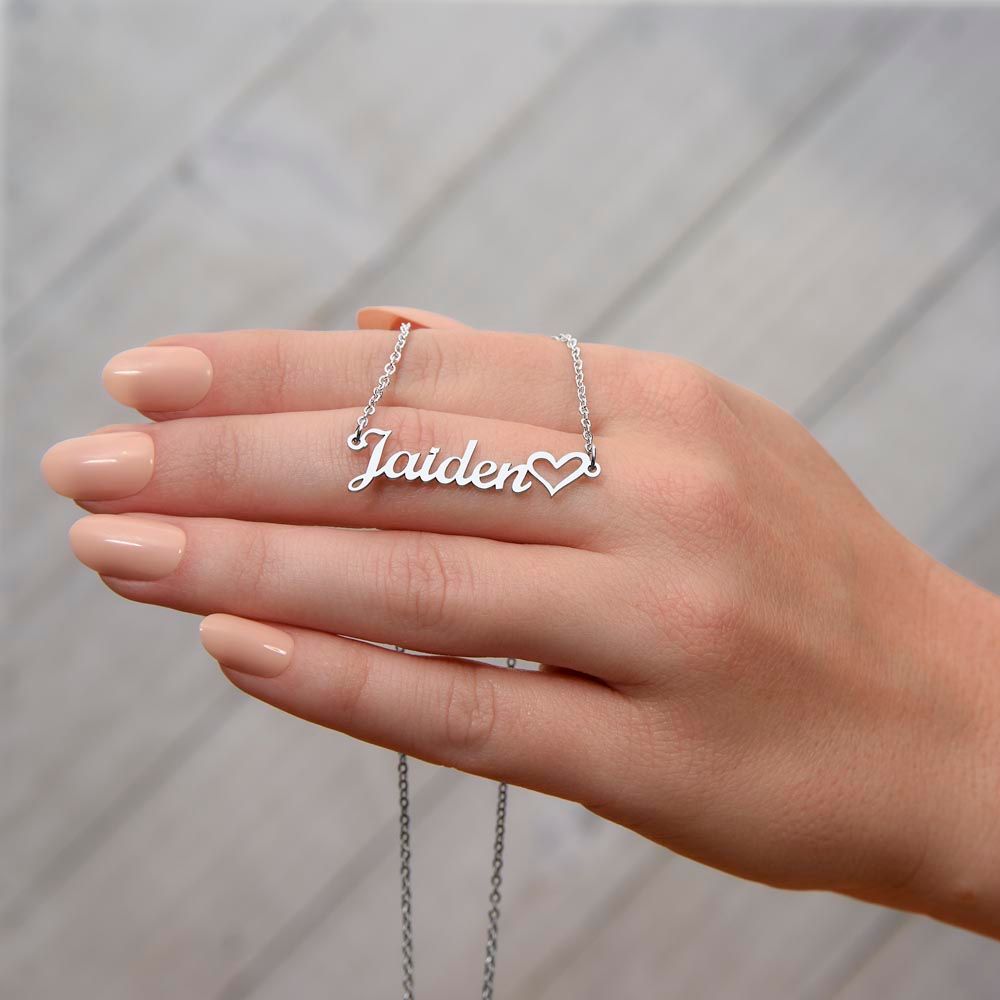 necklace heart