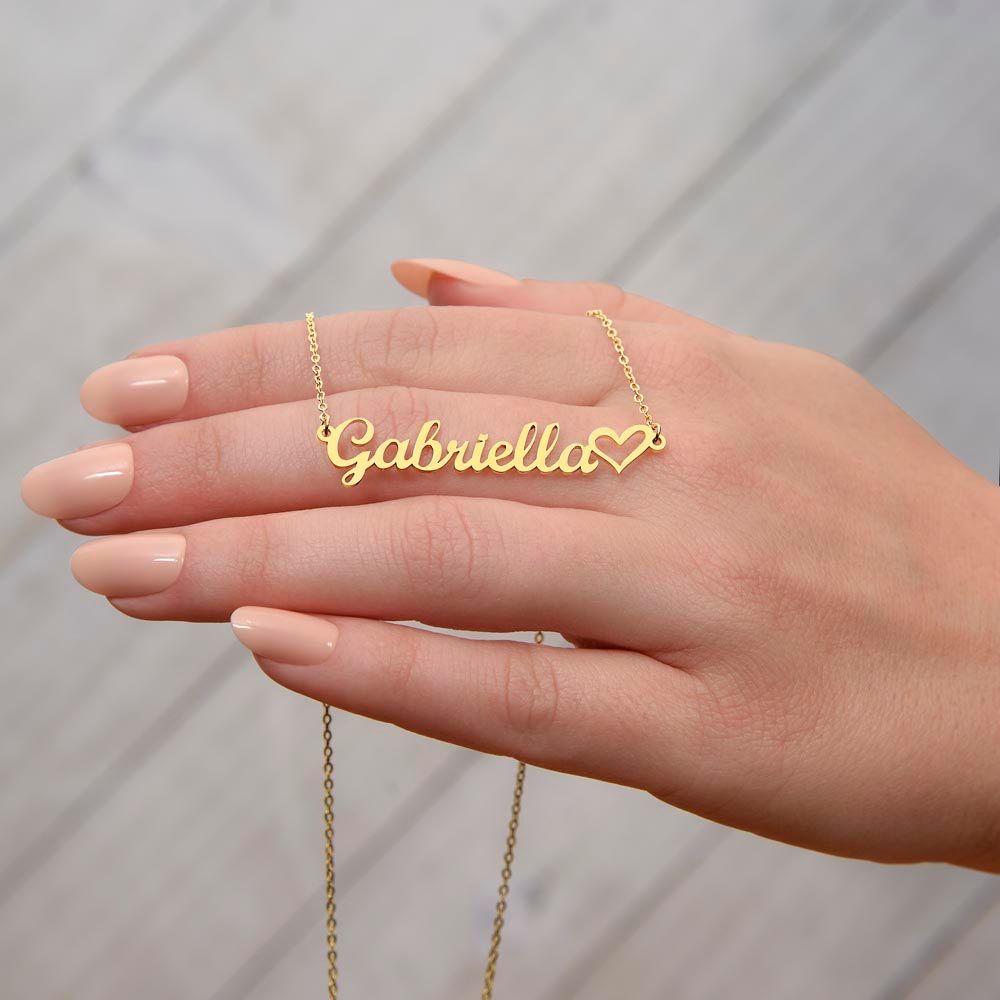 necklace heart