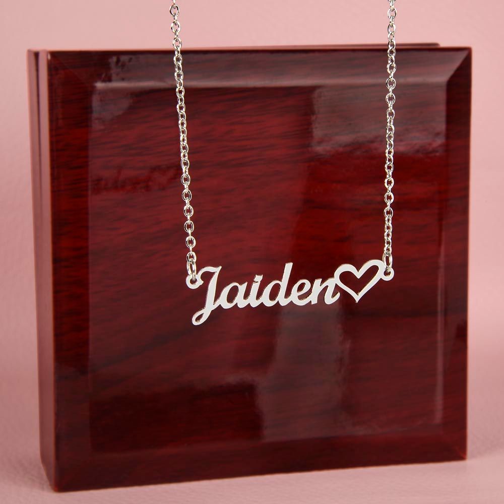 necklace heart